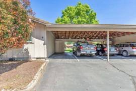 $ 315,000, 2 bd • 2 ba • 984 sq ft   Est.  $2,006/month FOR SALE/RENT
