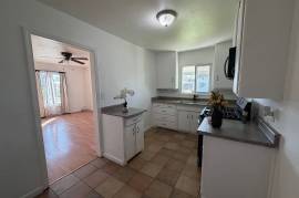 $ 1,200, ADORABLE 1 BEDROOM 1 BATH
