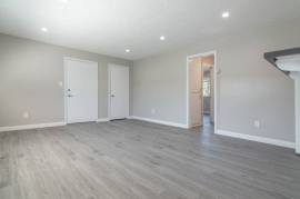 $ 2,688, Cable Ready, Heating units, 2 BD