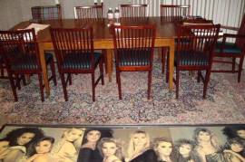 White House Antique Dinner Table