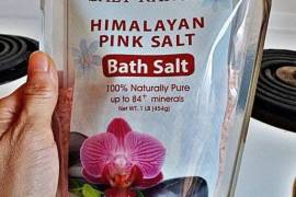 NWOT - Pure Himalayan Natural Pink Bath Salt, 1 lb
