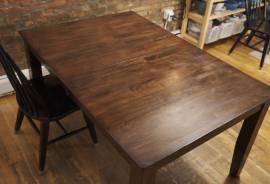 Hardwood Drop-Leaf Dining Room Table 5ft long
