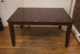 Hardwood Drop-Leaf Dining Room Table 5ft long