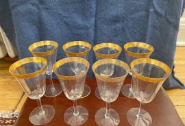 Gold rimmed wine glasses - set of 8