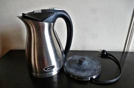 Oster Stainless Steel Electric Water Kettle - 1.5 Liter