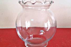 Fluted Edge Clear Round Vase