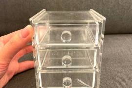 Acrylic 3-Drawer Jewelry Box