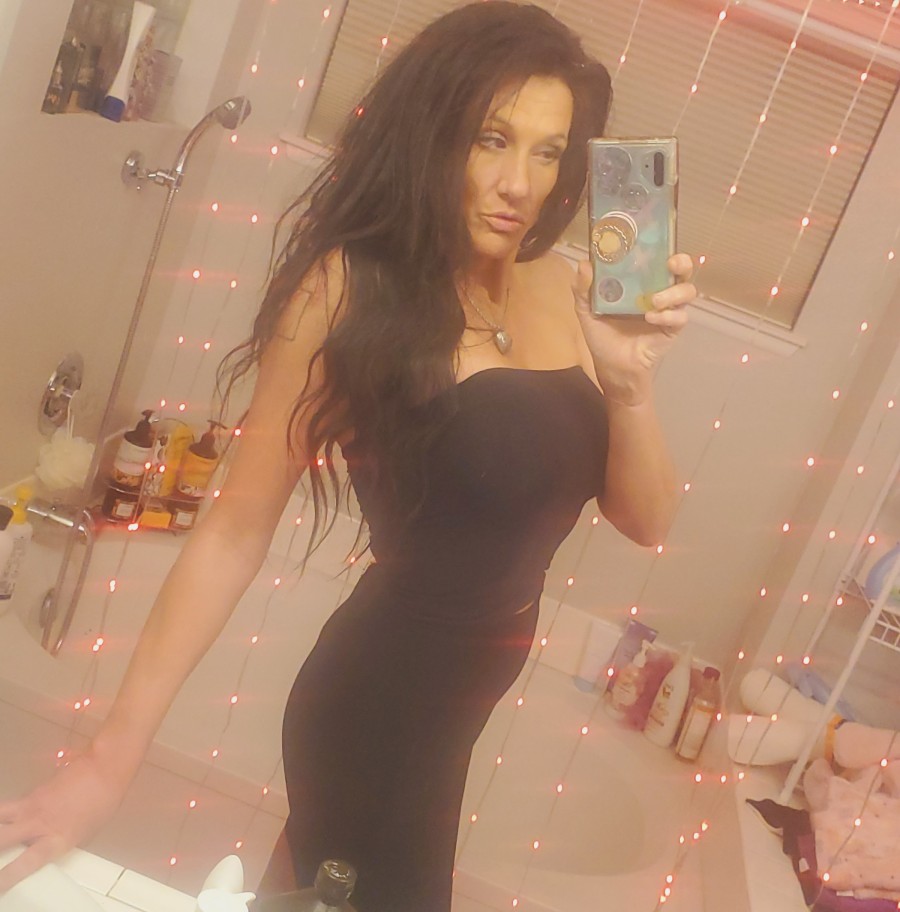 Independent  Pornstar Shawna Edwards ...Come enjoy my Gorgeous Incall location.  I'm  a bedroom eyed  Angelicly tall 44DD 110lbs, with 48 inches of silky dark hair. , 3009 whispering willow lane,  Las Vegas, NV, 89108
