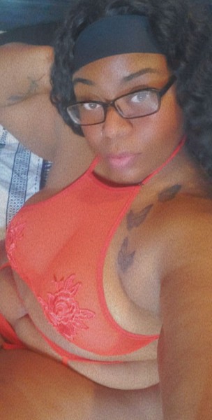 Cum play with a Sexy Ebony Bbw, Bowling Green & Surrounding area 