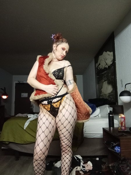 Kinky cultured and dangerous for men who respect what they take, North Broadway 