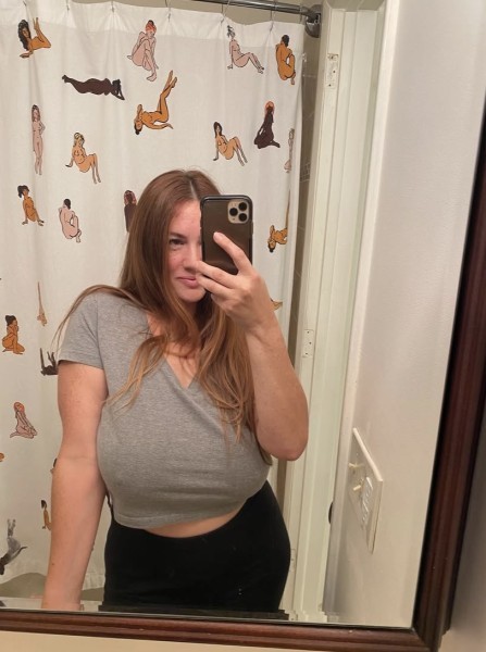 Busy babe girl, Let meet up