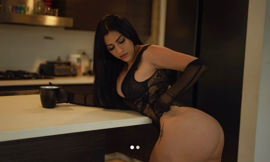 Rubí latina caliente ♨️, Irving