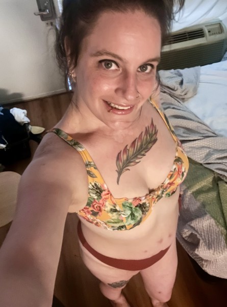 **Sat.2/10 in Cincy,OH-“Pick Me Up”/ OutCall (FS w/ multi pops)**Need WILD-KINKY-FREAKY-FETISH partners.Interested in 3WAY,ORGY,GROUP! Get this P***Y SQUIRT & SMASH this A*S! #REAL #willVERIFY4, Cincy,OH 45237, 45212 Sat.2/10.”Pick Me Up”/ OutCall 