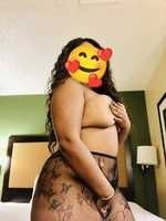 BBW Curves in all the right place soft skin here for all your ple, Durham 