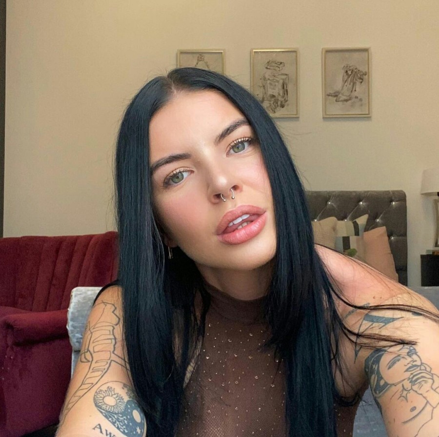 I offer personalized massage therapy sessions tailored to your relaxation and wellness needs. Whether you're looking to unwind, relieve stress, or soothe muscle tension, I'm here to help you feel your best ?., 200 N Spring St, Unit1633 Los Angeles,CA90012,United state 