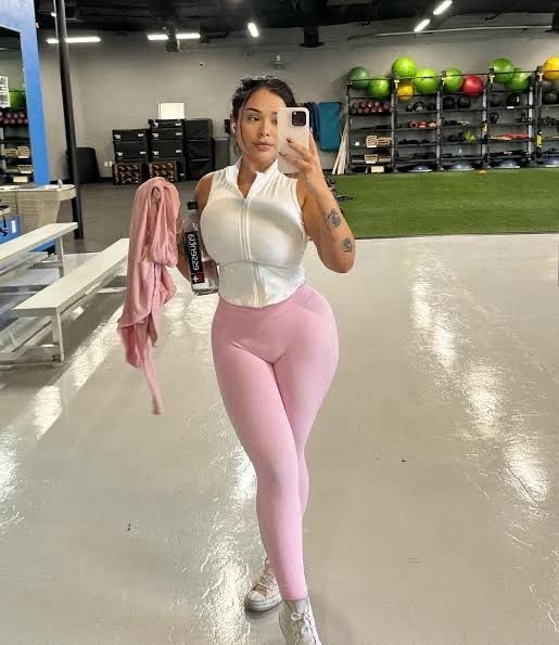 Hookup, Grand Vista Hotel Hookup, Grand Vista Hotel