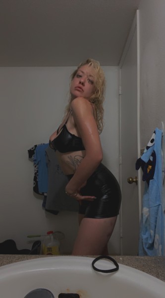 Luna Love. Findomme. GFE. Fantasy fulfiller. In calls tonight only!!!!, Southside 