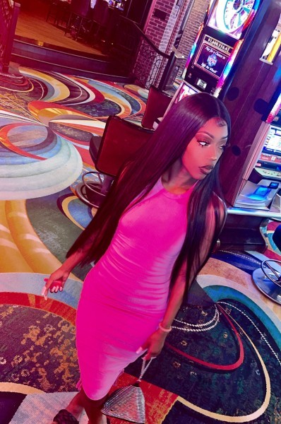 Pretty Gal Leya, The Strip 