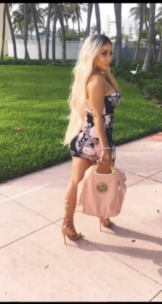 100% discreet professional companion, Jacksonville Area