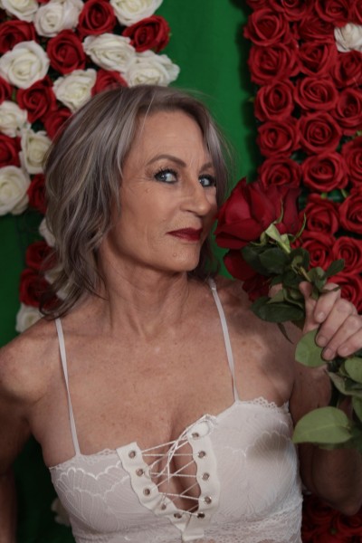 Your fantasy MILF, Downtown Hotel l district 