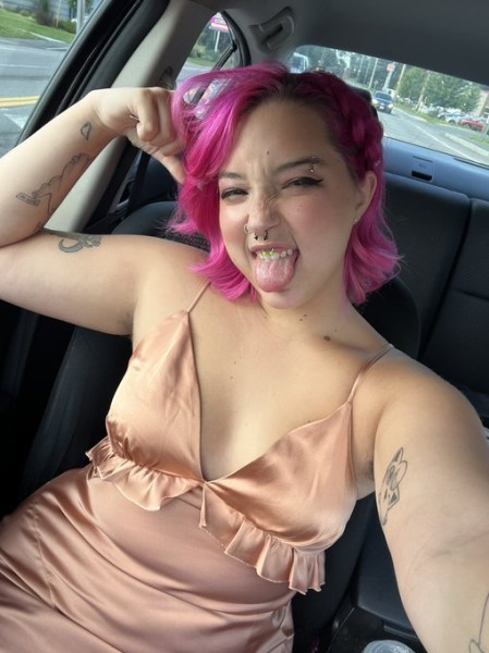 MY WET ?? **** IS READY TO TAKE IN SOME GOOD HARD COCK, Atlanta