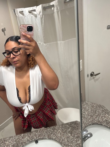Your Juicy Thick Desire, Lisle Illinois Your Juicy Thick Desire, Lisle Illinois