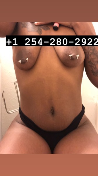 Ebony bombshell looking for some fun, incall