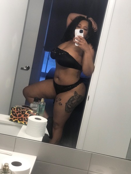 BRAZILIAN VIXEN WAP SQUIRTING QUEEN, Toronto