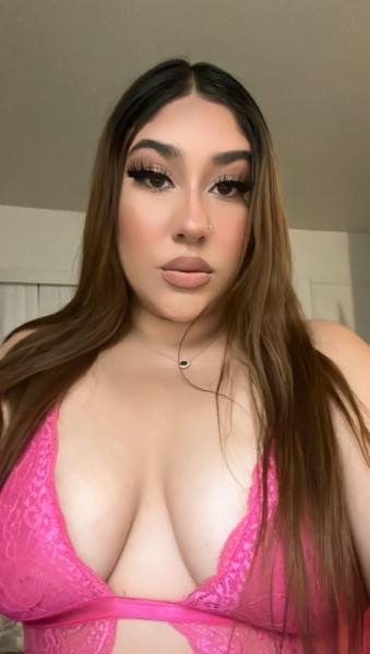 Thick Mexican and Arabic baddie , Apartments