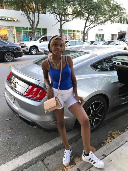  “Looking for a  sexy slim Carmel Nympho”, Apartment residents! Available for CARPLAY 