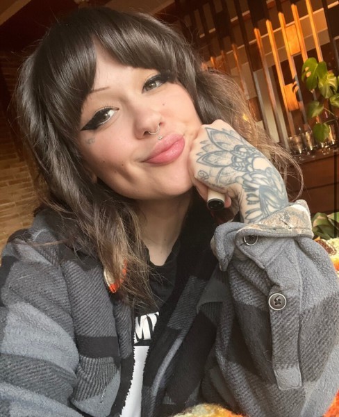 Am available for hookup Incall and outcall……, Hotel