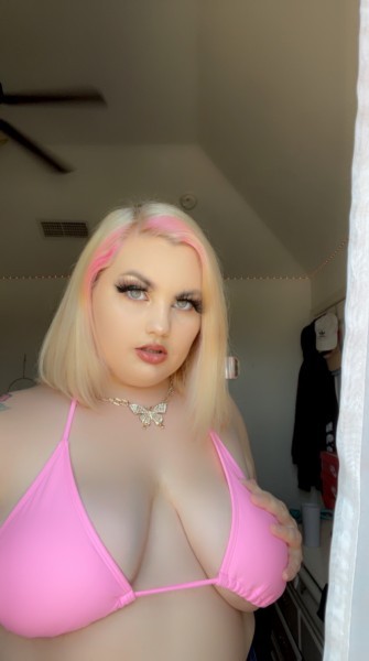 BBW Blonde, Richardson