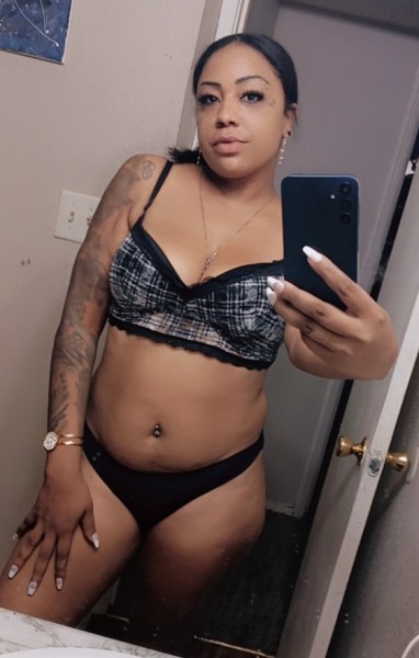 Sexxxy mixed babe available 4 incall/outcall, 71st and Riverside areà