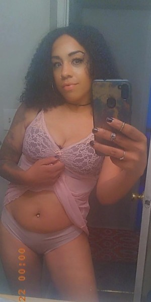 Sexxxy mixed babe available 4 incall/outcall, 71st and Riverside areà