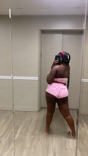DarkskinThickems??, douglasville/Fulton Industrial/Mableton/ Fulton County 