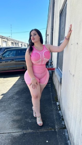 Am available for TransEscort ?, Hotel