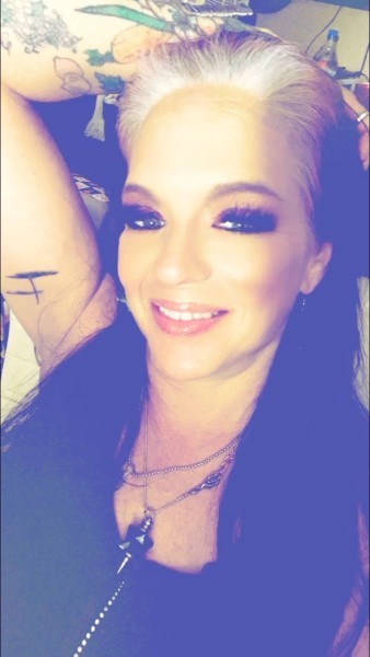Sexy experienced MILF, Glendale but will travel 