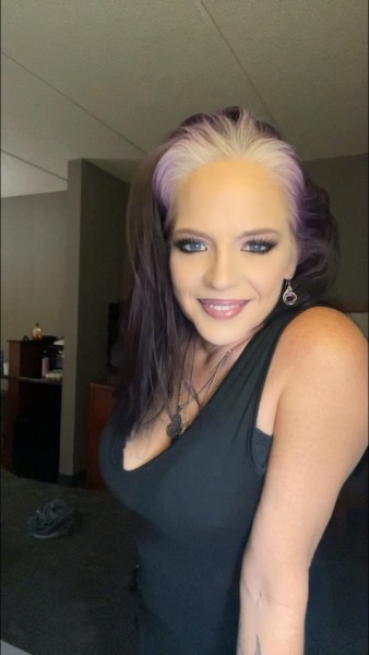Sexy experienced MILF, Glendale but will travel 
