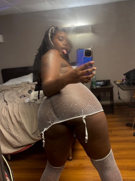Thick & Tender, Security Square 