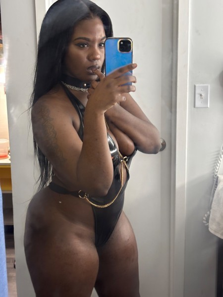 Thick & Tender, Security Square 