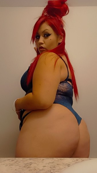 ?Sexy Latina, w a big ol booty???, Magna