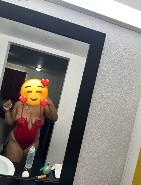 Slippery & Wet Ready to play ??? QV 100 roses, Baton Rouge  Slippery & Wet Ready to play ??? QV 100 roses, Baton Rouge