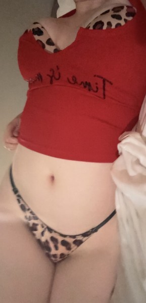 ur new fav petite & sweet blonde hottie Sky Marie, 45 & 1960 near Spring (North side of Houston)