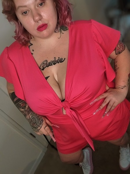Tatted open minded curvy babe ? , Town and Country 