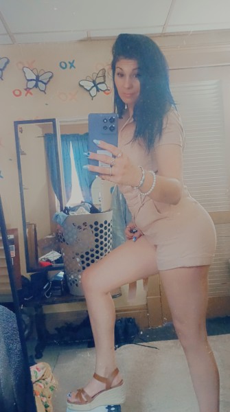 Sweetsexysugar, Off Delevan 