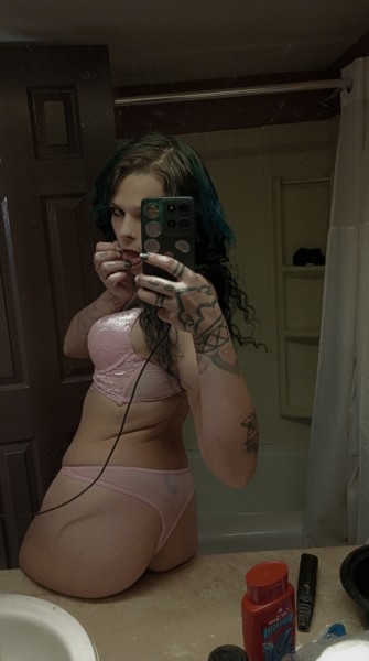 Come let me make you cum so hard this Saturday , Airline hwy close to winbourne intersection 