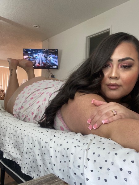 Upscale Companion, Paradise