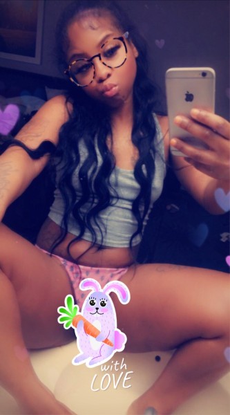 Petite, slim, thick juicy, and wet ?for you ready to slurp? you up $qv 100 cicero come see me, daddy ??, Cicero