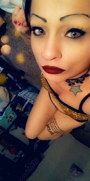 Sexy, Kinky, Freaky & Petite. Got a room for the night, come see me ;), 33467